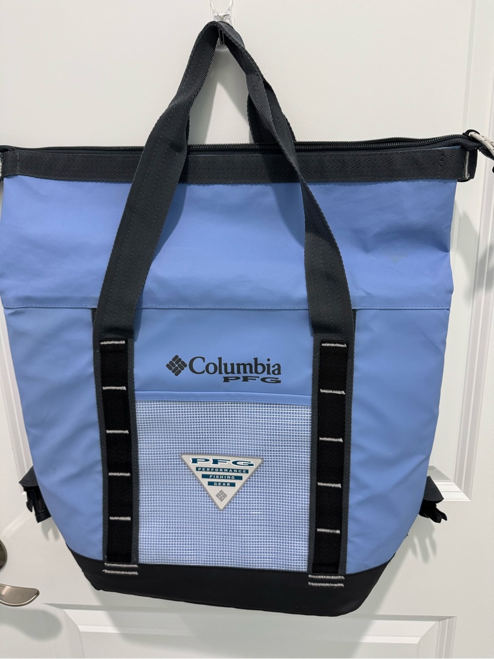 Columbia PFG Light Blue and Black insulated roll top cooler Tote Bag NWOT
